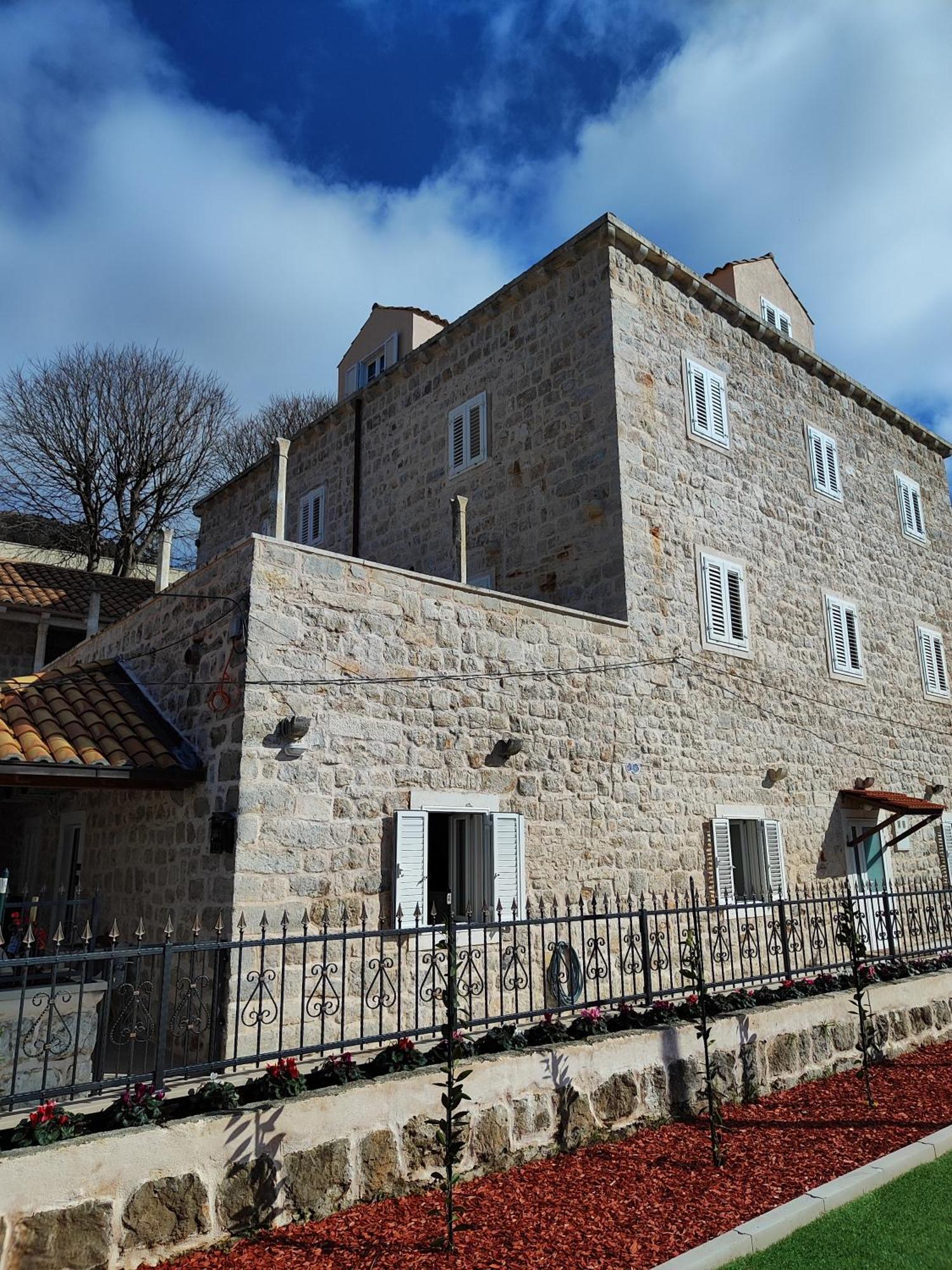 Apartments Harriete Ragusa Esterno foto