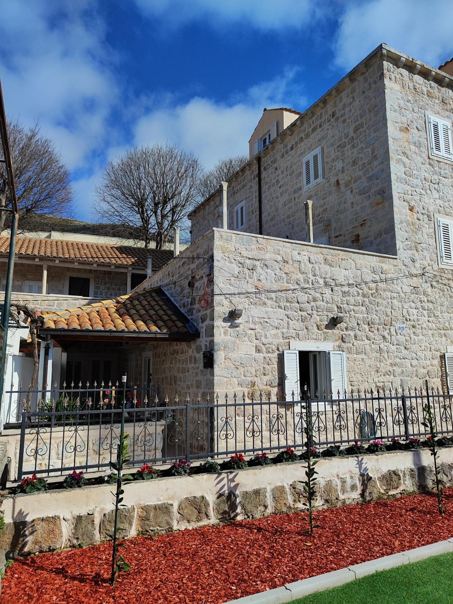 Apartments Harriete Ragusa Esterno foto